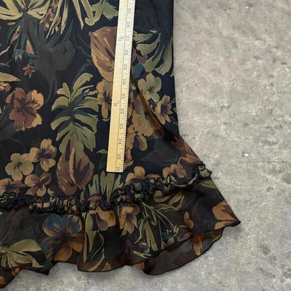 vtg fairy forrest whimsy cottage garden floral midi dress
meghan mattews - Picture 12 of 12